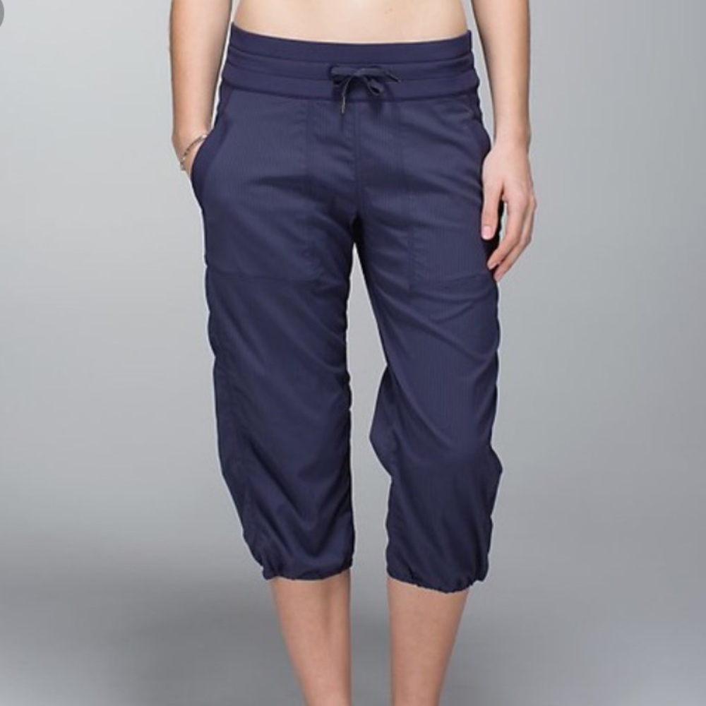 Lululemon Dance Studio Crops
